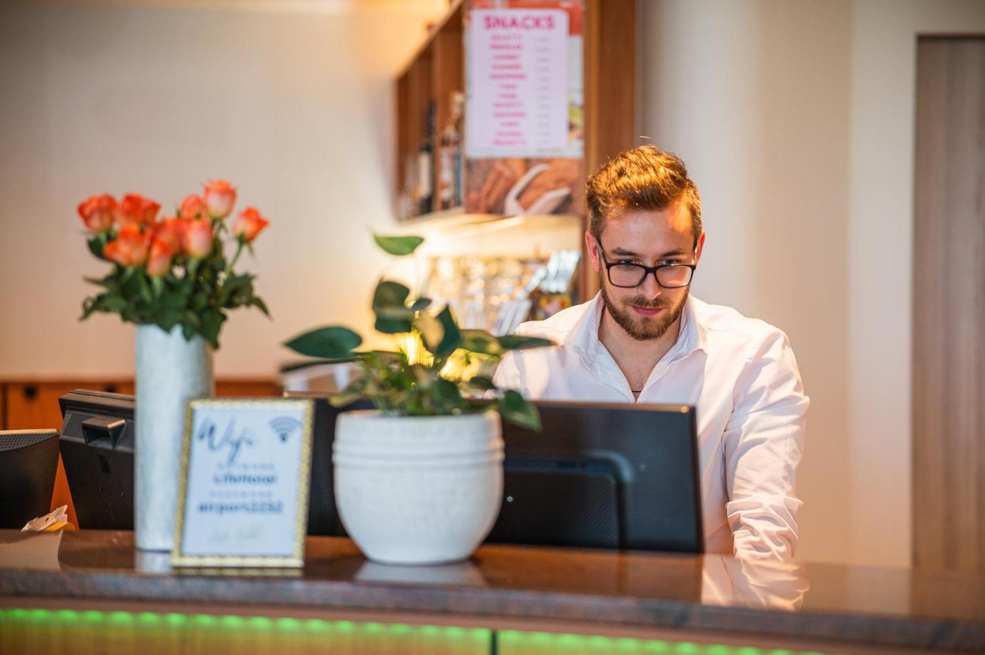 Lifehotel Vienna Airport Fischamend Εξωτερικό φωτογραφία