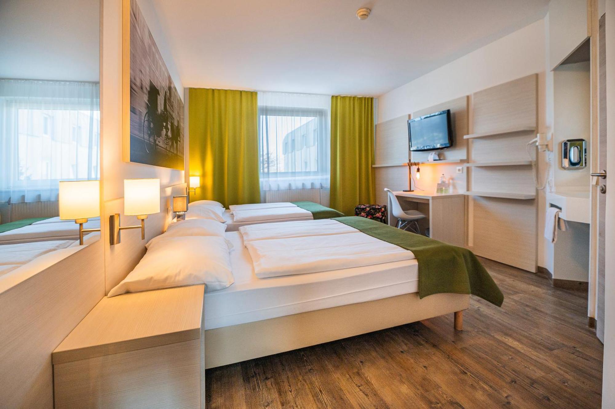 Lifehotel Vienna Airport Fischamend Εξωτερικό φωτογραφία