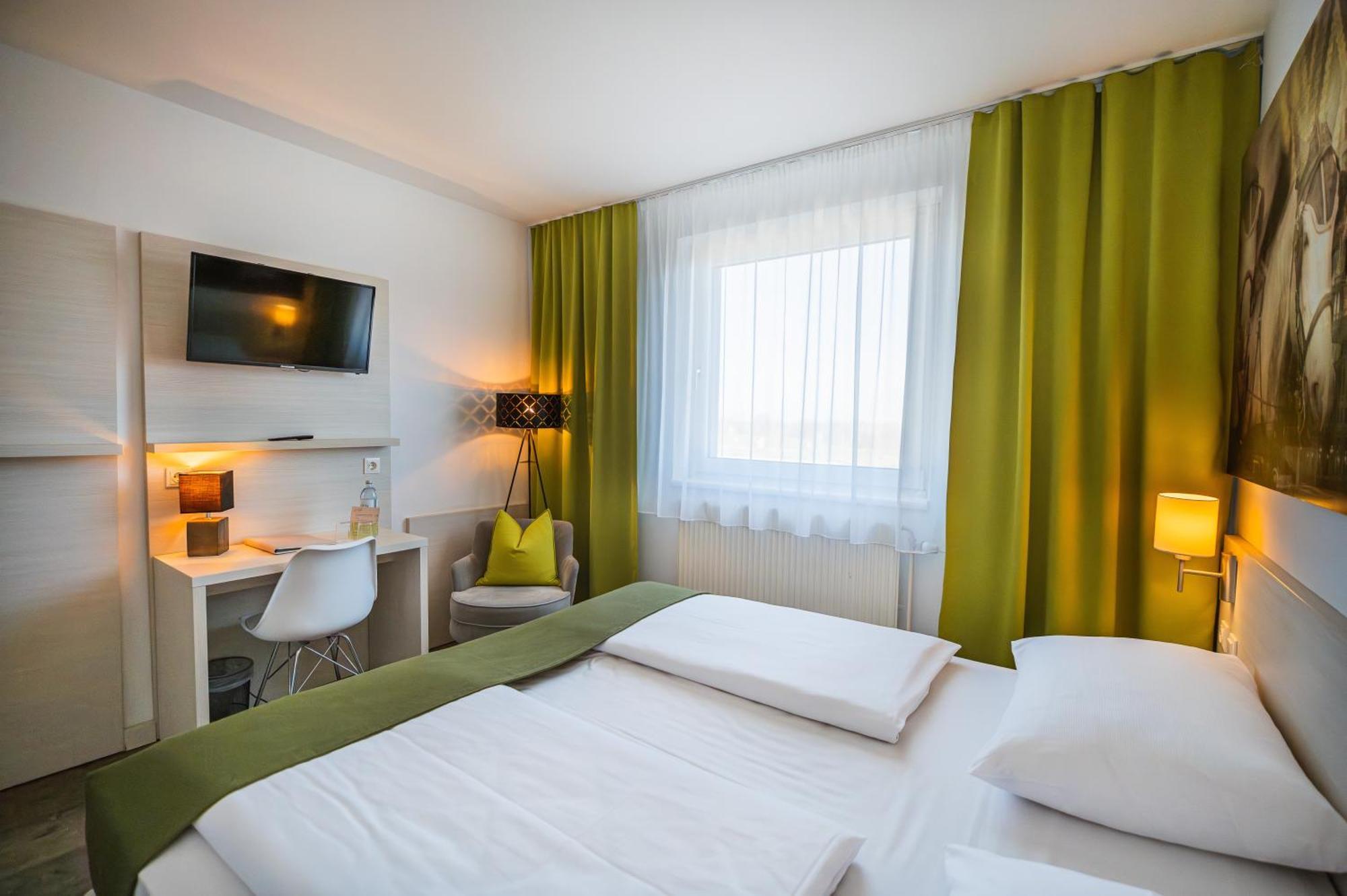 Lifehotel Vienna Airport Fischamend Εξωτερικό φωτογραφία