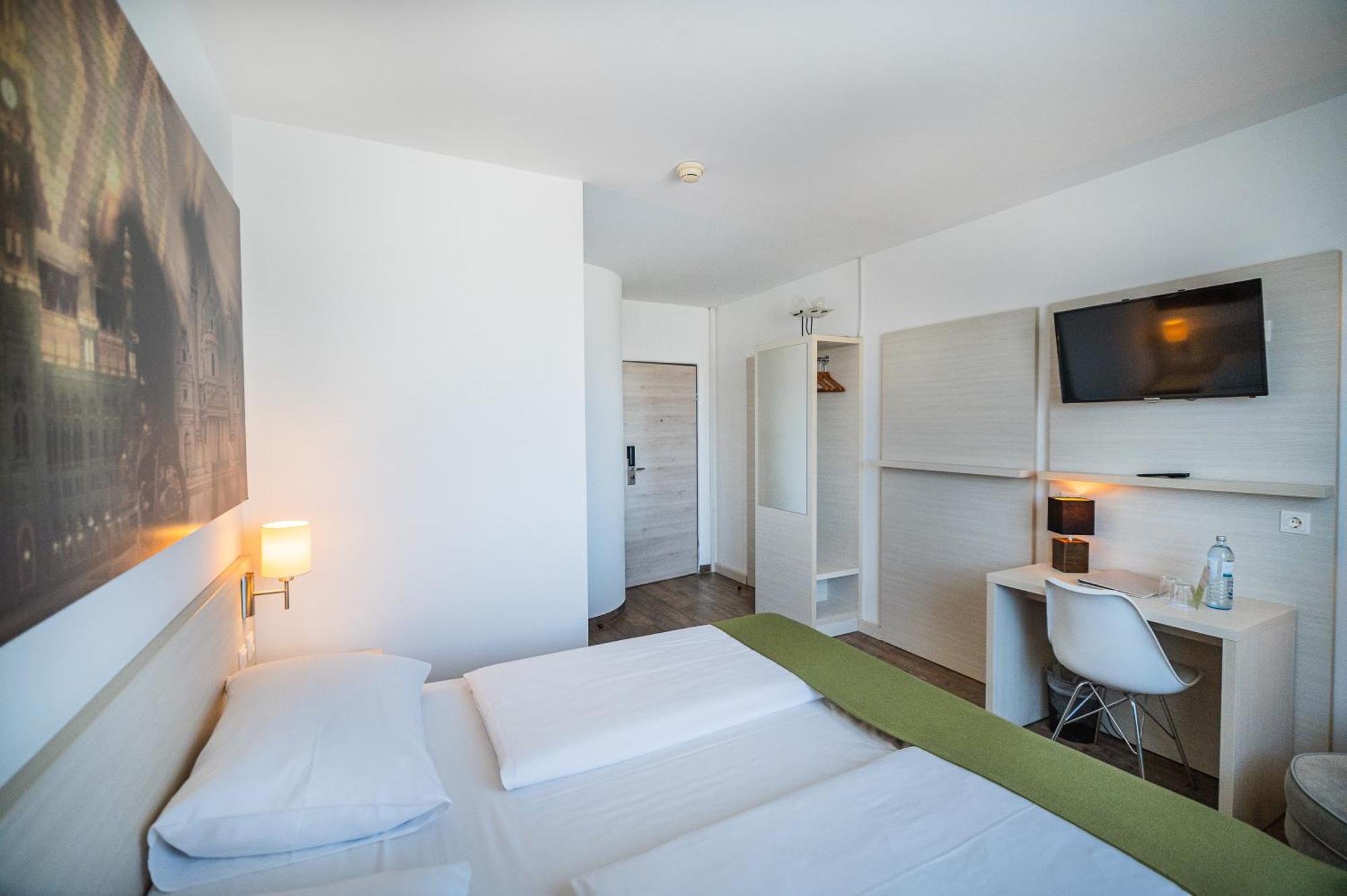 Lifehotel Vienna Airport Fischamend Εξωτερικό φωτογραφία