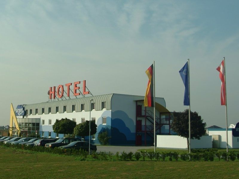 Lifehotel Vienna Airport Fischamend Εξωτερικό φωτογραφία